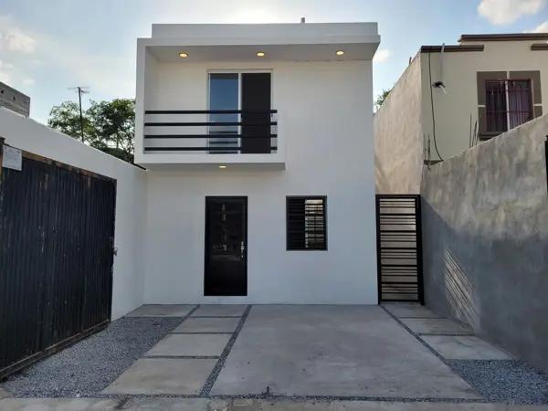 Casa en VENTA en RESIDENCIAL ZIRANDARO en Juárez NL Casa en VENTA en RESIDENCIAL ZIRANDARO en Juárez NL