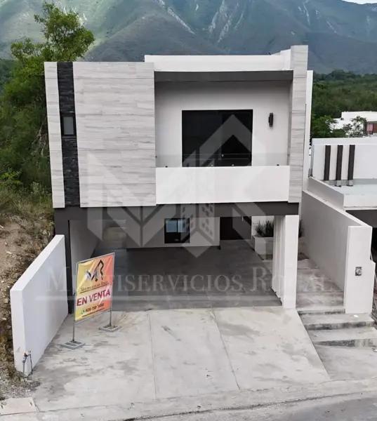Casa en VENTA en ÁLAMO SUR en Santiago NL