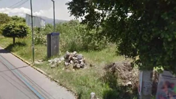 Excelente Terreno COMERCIAL/Habitacional en venta