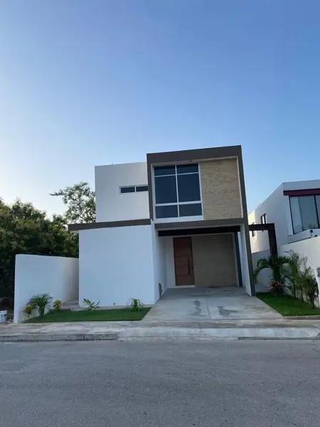 CASA EN VENTA RESIDENCIAL YA'AX LU'UM CONKAL -YAXKUKUL