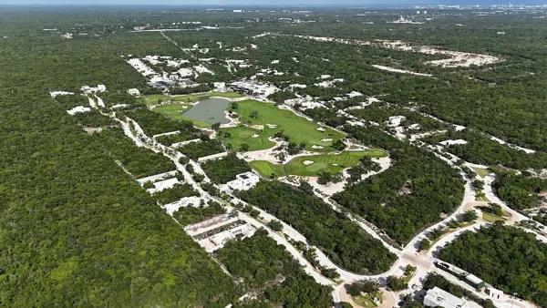 TERRENO EN VENTA EN PROVINCIA CLUB DE GOLF Y CASA CLUB
