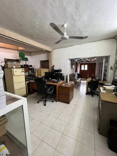 Casa de una planta en venta a una cuadra del Parque La Plancha Casa de una planta en venta a una cuadra del Parque La Plancha