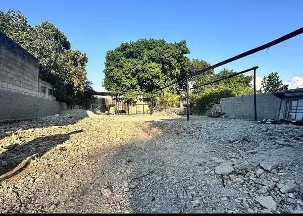 Terreno de 751.97 m2 en venta o renta en el Barrio de San Sebastián Terreno de 751.97 m2 en venta o renta en el Barrio de San Sebastián