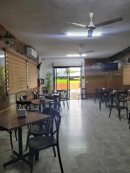Propiedad comercial en venta – Ex restaurante bar con bodegas