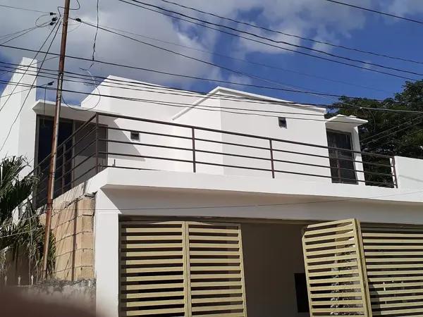 Casa para vivienda u oficina en renta en Morelos Oriente Casa para vivienda u oficina en renta en Morelos Oriente