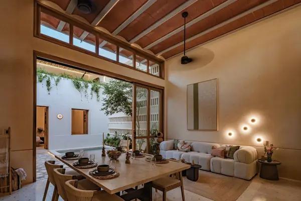 "Casa Caracol" en esquina en venta en el Centro Histórico de Mérida