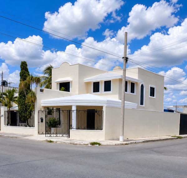 Casa en venta equipada con piscina en Francisco de Montejo Casa en venta equipada con piscina en Francisco de Montejo