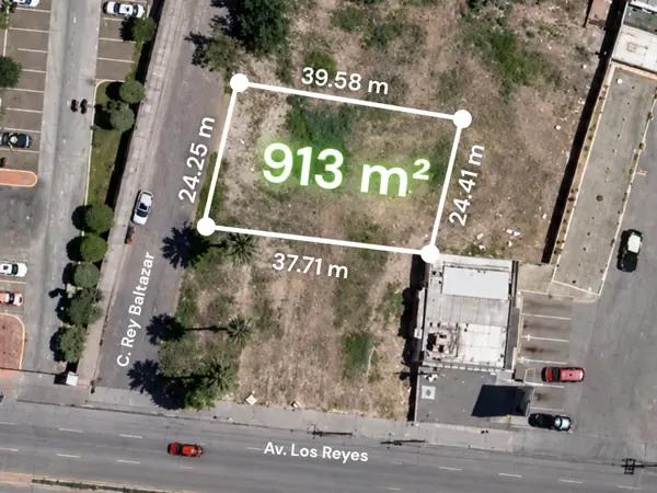 EXCELENTE TERRENO A 30 MTS DE BLV. LOS REYES
