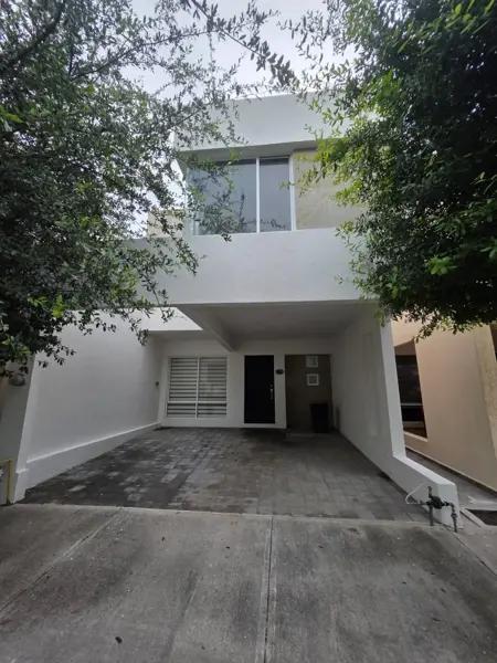CASA EN VENTA CRISTAL LAGOONS APODACA