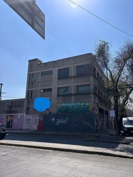 Edificio en Venta en Portales Oriente en Esquina sobre Eje 7 Sur