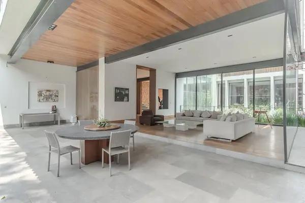 Casa de Lujo en Venta en Jardines del Pedregal,Jardín, Cine, Paddle, Gym CDMX