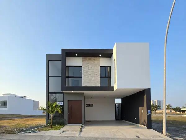 CASA NUEVA EN VENTA EN PUNTO LOMAS, RIVIERA VERACRUZANA