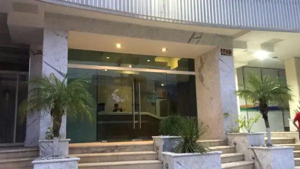Venta de Pen House: Elegancia con jaquzz, bar iluminado y terrazas en todas las recámaras