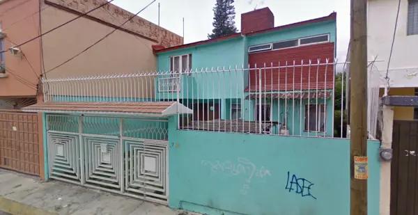 CASA EN VENTA EN AMATITLÁN, CUERNAVACA, MORELOS.
