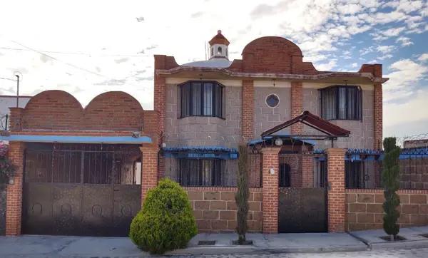 CASA EN VENTA TEQUISQUIAPAN, QUERETARO