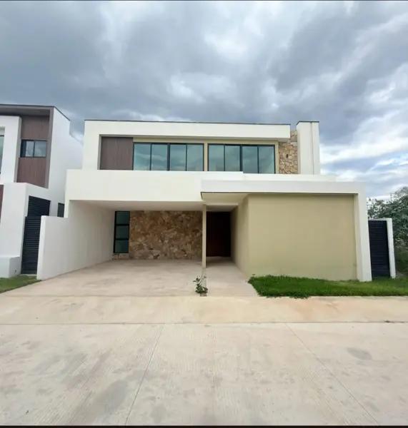 SE VENDE CASA AL NORTE DE MERIDA, PARQUE NATURA, MERIDA YUCATAN. SE VENDE CASA AL NORTE DE MERIDA, PARQUE NATURA, MERIDA YUCATAN.