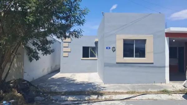 Venta de casa 2 recámaras en Valle de Las Grutas Sexto Sector, Garcia