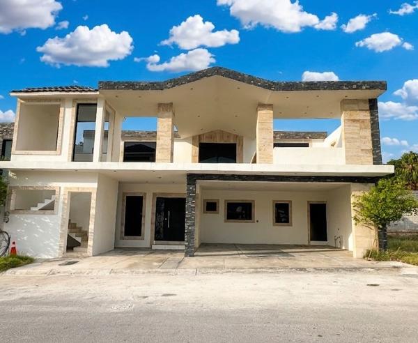 Excelente Casa de 5 recámaras en venta en Artaega