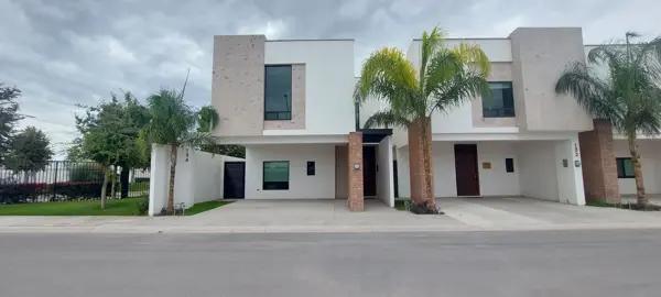 Casa en zona de Senderos
