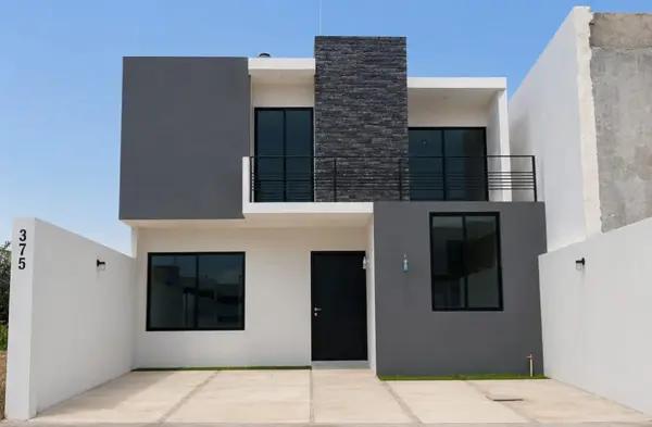 Casa en Venta en Villa de Álvarez: Excelente Ubicación al Norte