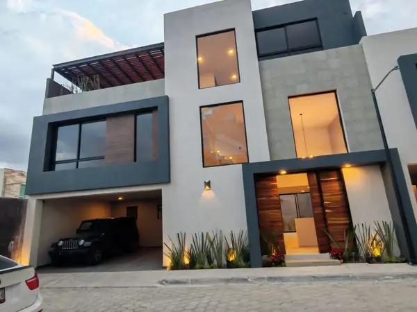 Casa en venta en Santiago Momoxpan, San Pedro Cholula, Puebla Casa en venta en Santiago Momoxpan, San Pedro Cholula, Puebla