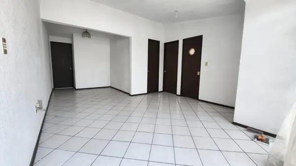 Casa en Renta en Valle de los Pinos, Tlalnepantla de Baz con Gas Natural y Excelente Ubicación
