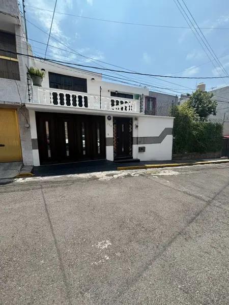 Casa en venta en Colonia Las Américas