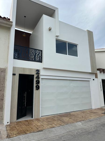 Casa en Renta en Culiacán, Zona Congreso-Pedro Infante Casa en Renta en Culiacán, Zona Congreso-Pedro Infante