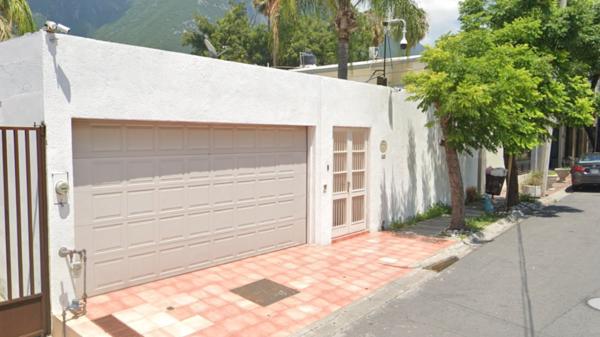 VENTA DE CASA EN MONTERREY NUEVO LEON COLONIA CONTRY LM
