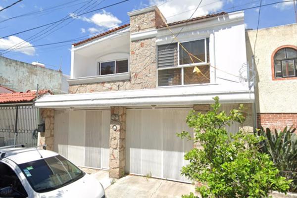 VENTA DE CASA EN GUADALAJARA JALISCO COLONIA JARDINES ALCALDE LM