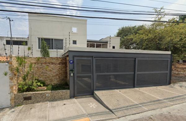 VENTA DE CASA EN MORELOS TEMIXCO COLONIA BURGOS BUGAMBILIA LM