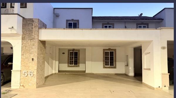 Casa de 2 pisos, cochera techada, ya incluye mantenimiento Casa de 2 pisos, cochera techada, ya incluye mantenimiento