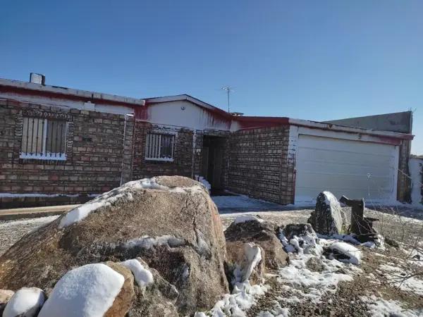 Cabaña en Venta en La Rumorosa, Tecate: Espacio Habitacional con Amplio Jardín