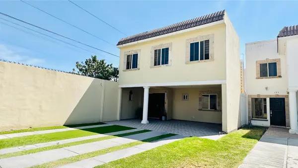 Casa en venta en Cipreses, Torreón, Coahuila de Zaragoza Casa en venta en Cipreses, Torreón, Coahuila de Zaragoza