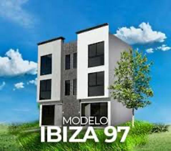 Casa en Venta en Bosques de Ibiza, Tizayuca: Moderna y en Privada