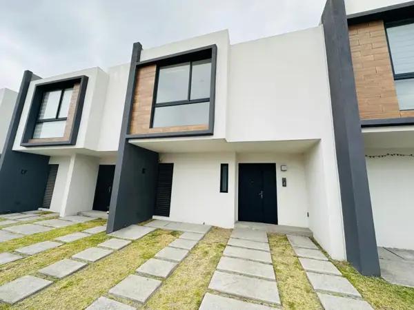 CASA EN VENTA EN FRACCIONAMIENTO ÁUREA TOLUCA ZONA EXCLUSIVA LO