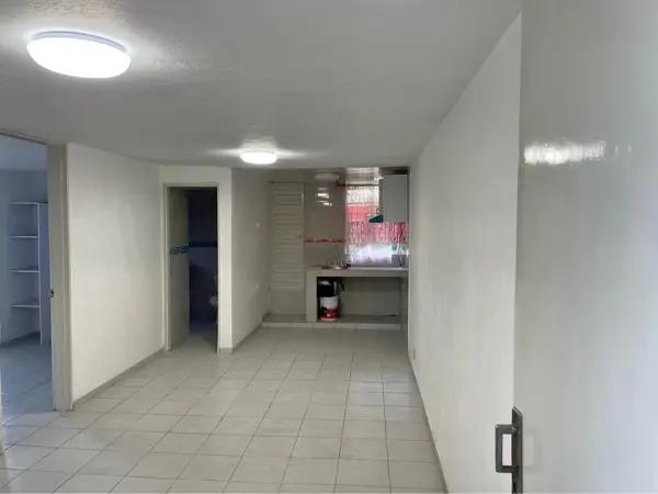 COLONIA MIRAVALLE !!!!! EXCELENTE DEPARTAMENTO EN VENTA UBICADO EN 3ER NIVEL