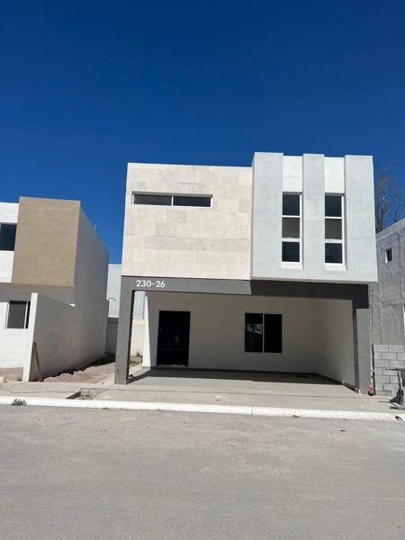 CASA EN VENTA EN PRIVADA AL NORTE