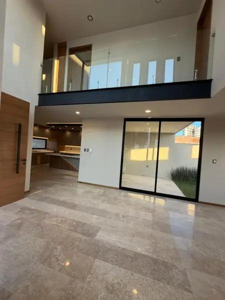 VENTA - CASA EN ALTO LAGO