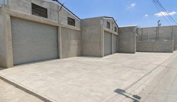 Bodegas Industriales en Renta frente al Aeropuerto