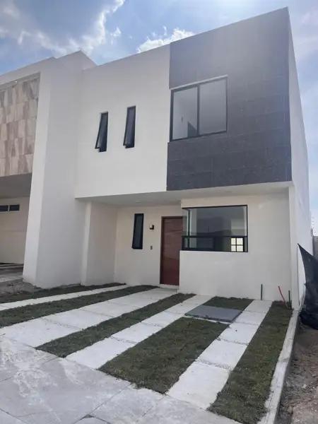 Casa en condominio en venta en Capital Sur, El Marqués, Querétaro
