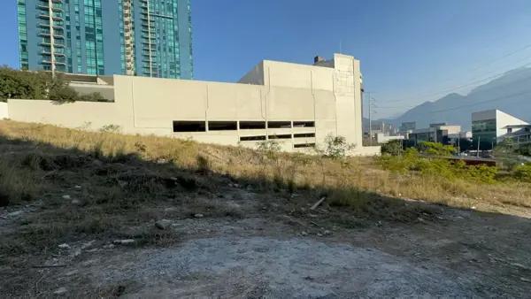 TERRENO EN SAN PEDRO