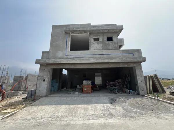 CASA EN VENTA VIÑEDOS DE SICILIA ZONA CARRETERA NACIONAL MONTERREY