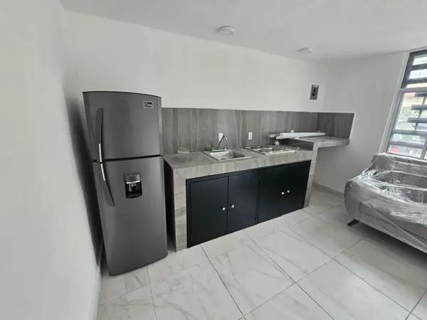 DEPARTAMENTO AMUEBLADO
R E N T A