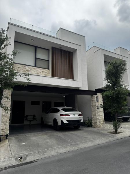 CASA EN VENTA EN CARRETERA NACIONAL CASA EN VENTA EN CARRETERA NACIONAL