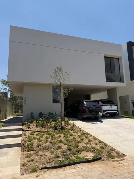 Casa en venta en Arauca 2 en zona Real