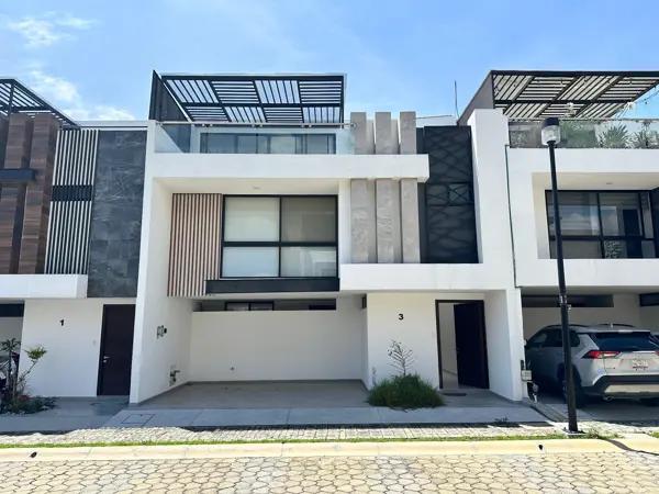 Casa en venta en Lomas de Angelópolis - Parque Veracruz Casa en venta en Lomas de Angelópolis - Parque Veracruz