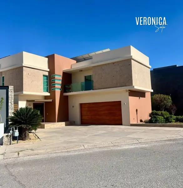 RESIDENCIA EN VENTA – PORTALES DE ABADÍA, CAMPOS ELÍSEOS