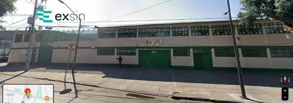 Local comercial de 4,364 m2 en renta en Calzada del Hueso