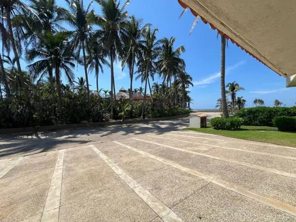 VENTA DE TERRENO EN  PLAYA TRES VIDAS ACAPULC0